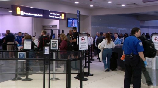 Albany airport braces for record Thanksgiving travel surge