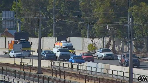 CLEARED Traffic flowing BREAKDOWN – MITCHELL FREEWAY NORTHBOUND BEFORE VINCENT STREET, WEST LEEDERVILLE Left lane closed by Incident Response Traffic flowing, proceed with caution Follow us on X @Perth_Traffic and Instagram @perthtraffic #perthtraffic | Main Roads Western Australia