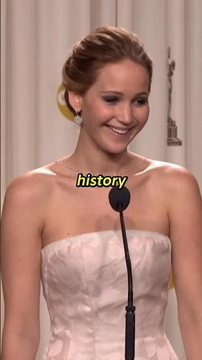 Red Carpet Mistakes That Became LEGENDARY 😳👗
