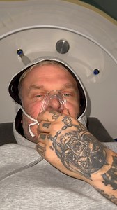 17K views · 62 reactions | 60 mins in the Hyperbaric oxygen chamber at CryoCube for a bit of healing 落. #hyperbaricoxygentherapy #oxygentherapy #healthandwellness | Mathew pritchard | Facebook