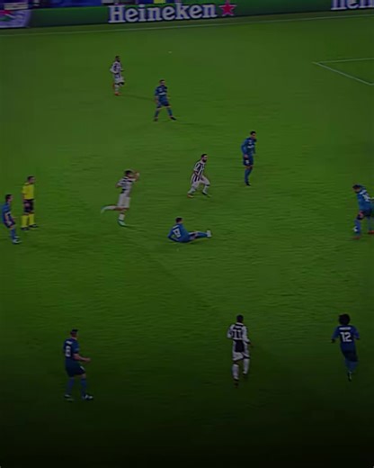 Ronaldo's Best Goals Compilation: Stunning Football Highlights