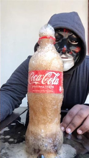 Coca-Cola + Mentos = Epic Reaction!