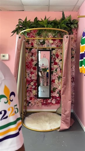 Danyall Ashley on Instagram: "Let’s Get Jazzy!! Purple, Green & Gold One Of Our Favorite Color Combo!!! #hautelookboutiquebr #boutique #batonrouge #boutiques #fashion"