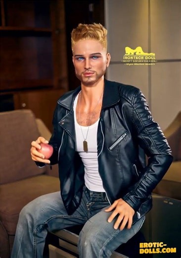 M1 Kevin 176cm Tanned Irontech Doll