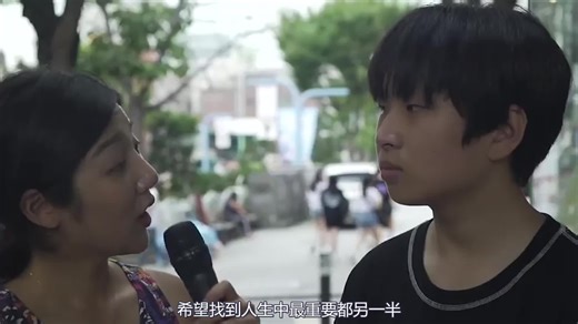 日本不愧是开放的国家，男性机器人风靡全球，内部结构智能又精细