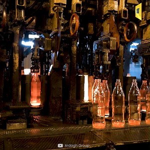 How Glass Bottles are made in the Factory | Mechanical Mind