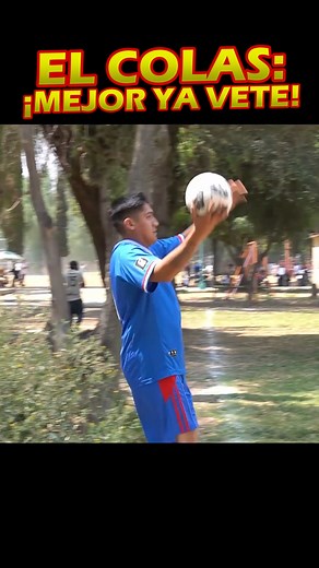 1.4M views · 23K reactions | #deporte #arbitro #árbitro #tarjetaroja #soccer #football #balompie #cascara #sports | El Tío Render | Facebook