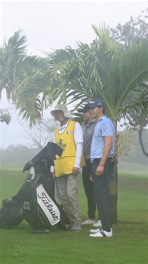 Gira Profesional Mexicana on Instagram: "El mal clima hace acto de presencia en la ronda final de El Jaguar Open y la jornada se ve interrumpida hasta nuevo aviso. 🌨️☔️ #GiraGolfMX #GiraProfesionalMexicana #GPM #GolfMéxico #GolfMX #GolfLatinoamericano"