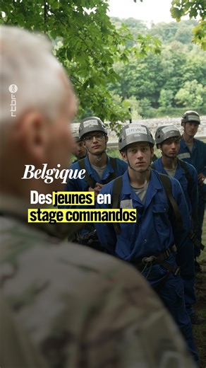 Comme chaque année, pendant une semaine, des jeunes belges enfilent le baudrier des para-commandos. Un stage très populaire qui permet à l’armée de créer des vocations. | RTBF Info