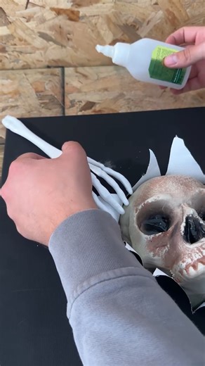 19K views · 27 reactions | A simple fix that prevents costly roof damage! | The Best Couple Videos | Facebook