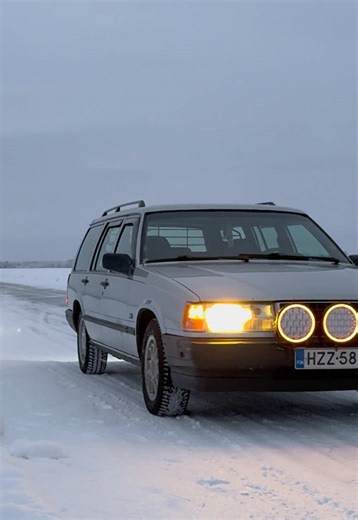 Exploring the Volvo 940 D24TIC Diesel Engine