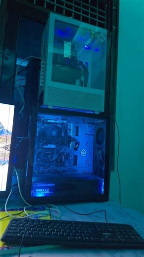 Dual set up pc with gaming pc rgb intel i5 1200k with 2030rtx other ryzen 5 5600g