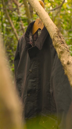 1K views | Introducing The Wax Cotton Jacket. Water-repellent, 100% waxed cotton outer & made in the UK. Discover here: https://www.peterchristian.co.uk/product/brown-wax-cotton-jacket/?utm_medium=Social&utm_source=Facebook #PeterChristian #waxjacket #mensfashion #howtostyle #asmr | Peter Christian Gentlemen's Outfitters | Facebook