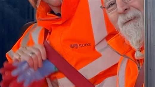 Day in the life of a bin loader and wagon driver