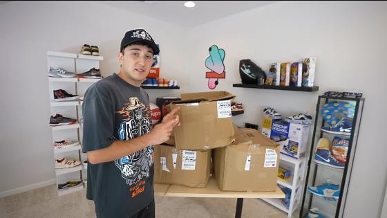 I Bought a Sneaker Return Pallet Worth $4,600+