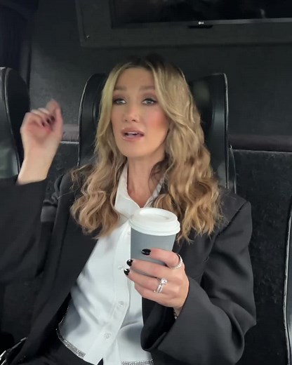 #backtoyourheart #deltagoodrem @Delta Goodrem