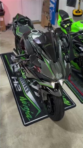 Kawasaki H2R – The Ultimate Beast Unleashed 💨