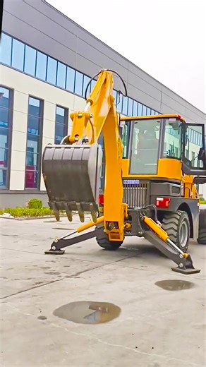Exploring Excavators and Shovel Loaders: Attachments and Tools