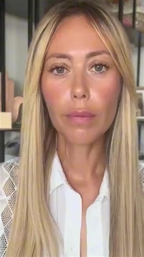 🇫🇷 2026… et le débat tourne encore autour du voile. On veut nous parler de liberté, de République et de vivre-ensemble… mais toujours pour expliquer à certaines femmes comment elles doivent s’habiller. Pendant ce temps, chômage, pouvoir d’achat, sécurité, logement, santé… attendront. Alors posons la vraie question : le voile est-il vraiment notre problème le plus urgent ? Ou est-ce simplement un sujet qui fait du bruit pendant qu’on évite de parler du reste ? 👀 #interview #libre #info #media