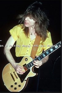 Randy Rhoads onstage during a rehearsal in Los Angeles for the upcoming North American Blizzard Of Ozz tour which would start on 22nd of April 1981, playing a rented Les Paul as his equipment was en route from UK 🇬🇧 4th April 1981 . Special thanks to Rudy Sarzo and Anthony Urso for the information . 🤍✝️🖤 Photographer: ©️Jeffrey Mayer | Randy Rhoads Blizzard Of Ozz