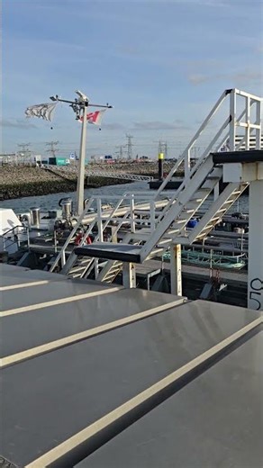 MY VIEW TODAY HERE IN FRONT OF APM 2 CONTAINER TERMINAL IN ROTTERDAM 03/12/2026