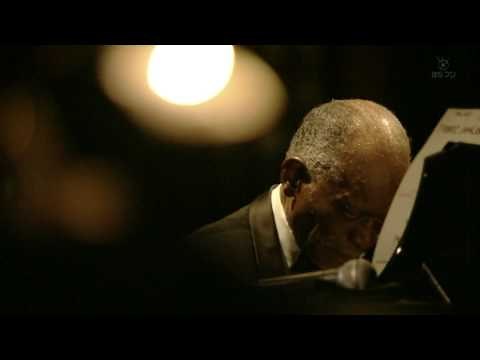 Hank Jones - In A Sentimental Mood