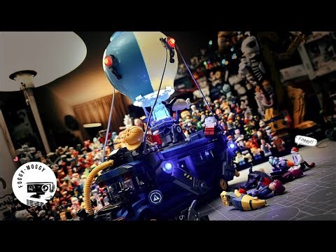 Keep lightning up!💡The battle bus of Lego Fortnite 🎈🚎. Lego77073