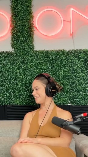 I'm a super easy you can talk to me #Podcast #TalkShow #Entertainment | ZZ Podcast