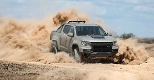Chevrolet Colorado Vs Toyota Tacoma: Which Mid-Size Truck is Right For You?