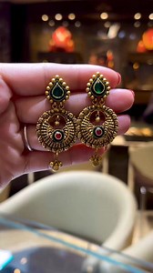 28K views · 501 reactions | Magnificent antique necklace set #bhushanjewellers #bridaljewellery #collection #viralreels #facebookviral | Bhushan Jewellers | Facebook