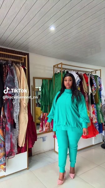 All in-store available in size 20-22-24-26 #blackdiamond_zw #disclaimernotocopyrightinfrigement