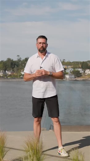 3 comments | A stunning example of modern minimalism, this custom...