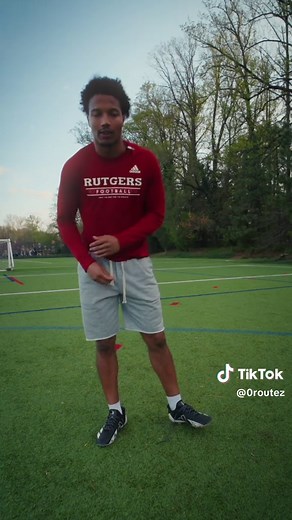 Improve Receiver Speed, Releases & Breaks: Football Training Tips