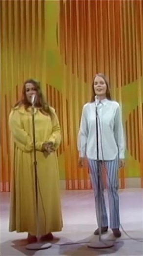 Happy New Year from The Ed Sullivan Show! 🎉✨ Check out our top 3 videos of 2025! #shorts