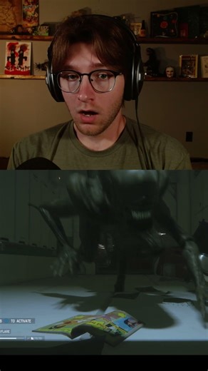 It can't come in here! 😂 #fyp #gaming #funny #rage #reaction #alien #alienisolation