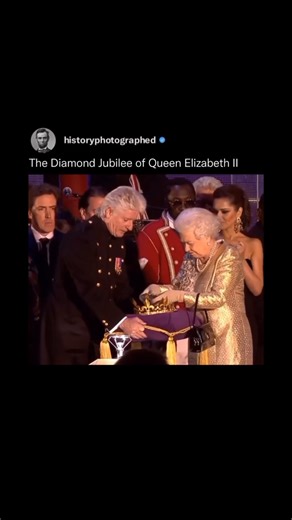 The Diamond Jubilee of Queen Elizabeth II on June 2, 2012, marked her 60th year on the throne. The celebrations included a spectacular Thames River Pageant, where over a thousand boats paraded along the river, honoring her reign. A concert at Buckingham Palace, featuring artists like Paul McCartney and Elton John, also took place, followed by a massive fireworks display. | History In Pictures