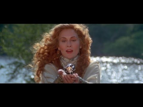 Supergirl 1984 | Selena takes possession of the Omegahedron after it lands on Earth |