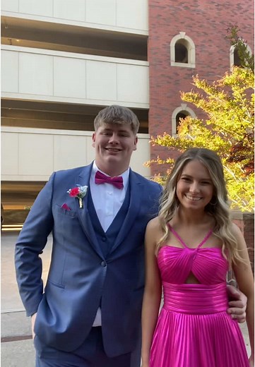 senior prom with my best friend💃🏻 #prom