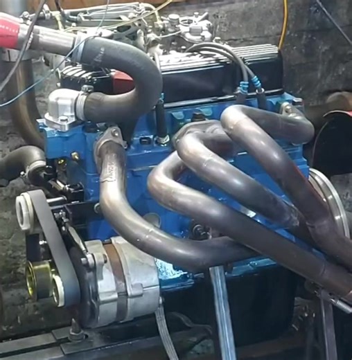 Ford X/Flow Fast Road Engine on test. Ported head PH3 cam. Electronic ignition. Simpson manifold . 40 DCOES Like.....share....follow...comment All work done in house. Yeah Yeah the alternator needs a tighten | Cameron Gilmour Engine Services