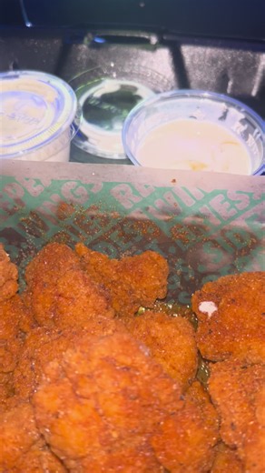 Tyson makes some good boneless wings. #wingstop #tyson #fyp #perfect #hothoneyrub