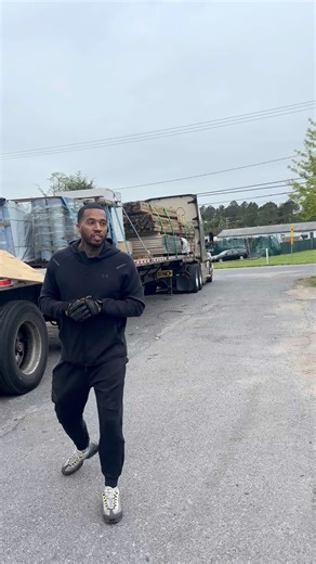 67K views · 2.7K reactions |  ✌ . . . . . . #trucking #flatbed #owneroperator #boss | Qur An Muhammad | Facebook