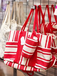 LOVE these New Walmart Totes! Several colors & o my $23! Dropping the 🔗 below! #beachbag #totebag #tote #walmartfinds #walmartfind | Passion For Savings