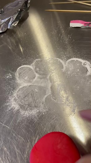 Creating a Farm Themed Smash Cake for a First Birthday!