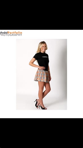 Model Portfolio Photography on Instagram: "Such a fun shoot with @_meadowwynn in the studio for a portfolio shoot recently 📸📸 Manchester’s highest rated model portfolio photographer 📸 900+ 5 star Google reviews 📸 Full portfolio £195 📸 No hidden charges 📸 07973 400850 to book 📸📸 Contact us today to book a one hour photoshoot in our South Manchester studio & let us help you kickstart your or your child’s modelling career, update your portfolio or just come for some fun, great images & a fa