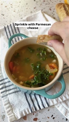 Easy One-Pot White Bean Soup | Kroger