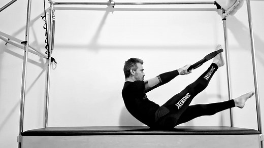 153K views · 1.9K reactions | Joyful Pilates sequence with the Magic Circle  | ATELIER PILATES | Facebook