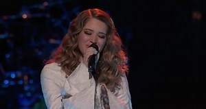 The Voice 2017 Knockout - Karli Webster: "Blue Bayou"
