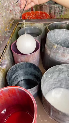 Another fun throwback ❤️🐭 #candle #candles #candlemaking #candlecarving #candledipping #asmr #satisfying #handmade #art #minniemouse #mickeymouse | Glow City Candles