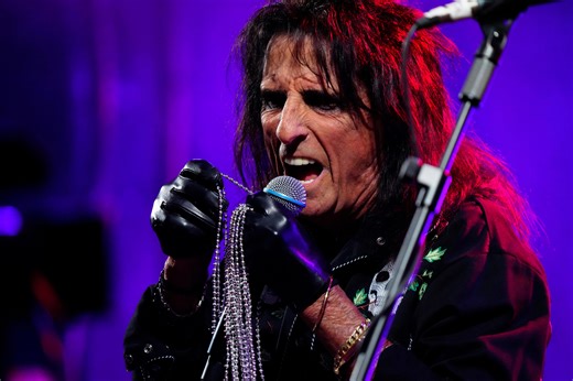 Alice Cooper covers Nirvana and other surprises from benefit concert