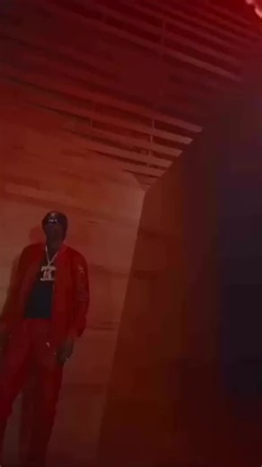 From D 2 LBC 👑🐐 #eminem #snoopdogg #rap #hiphop #8mile #fyp